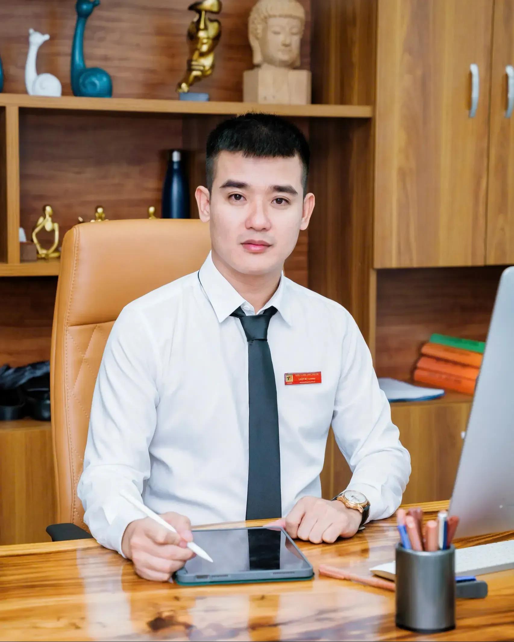 L.s Nguyễn Văn Hùng